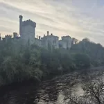 Kozy Appartamento Waterford