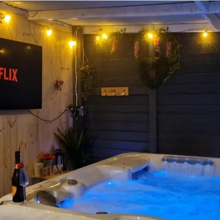 Kozy واتيرفورد